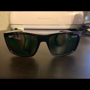 Ray-Ban RB 4228